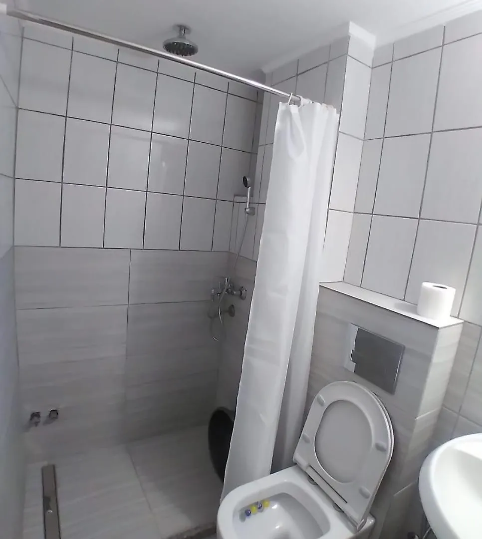 Oasis Hostel 希马拉